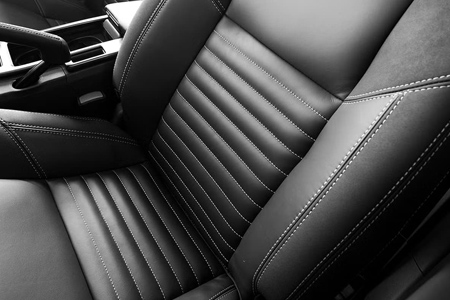 alt="stainless steel hog rings for fencing applications"