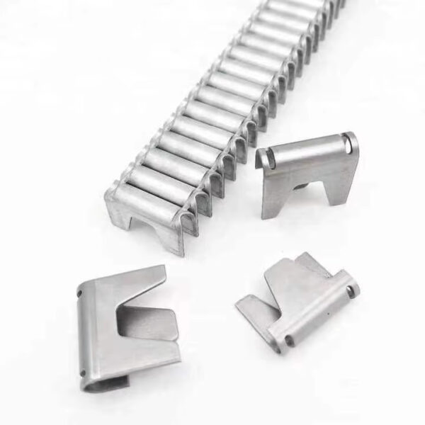 Mattress clinch clips used for securing fabric
